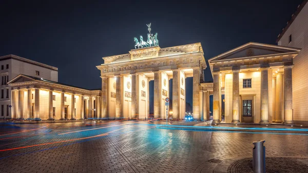 Híres Berlini Brandenburg Kapu Éjjel — Stock Fotó