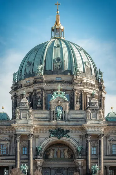 Berlin Németország Február 2024 Híres Berlini Katedrális Homlokzata Jogdíjmentes Stock Fotók