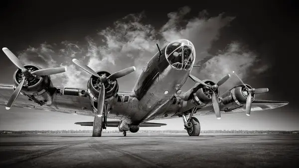 Történelmi Bombázó Repülőgép Ellen Drámai Stock Fotó