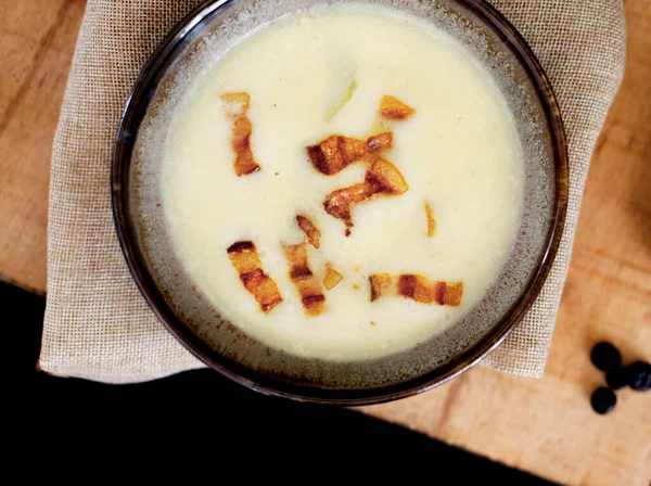 Sopa Crema Con Croutons Cerca —  Fotos de Stock