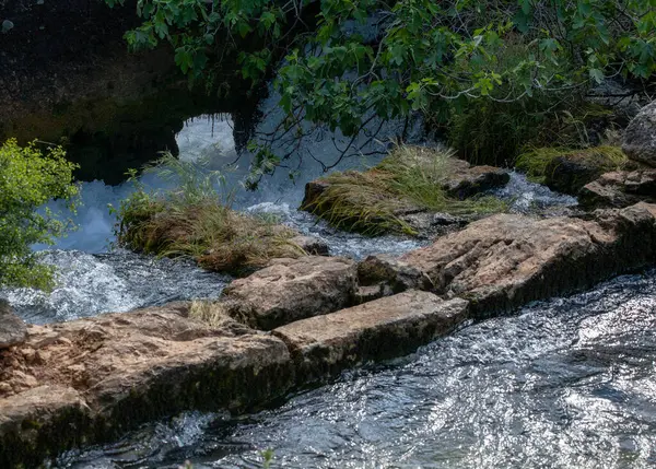 Piękne Rzeki Wodospadem — Zdjęcie stockowe