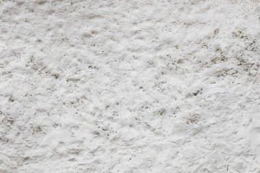 Arkaplanda beyaz boyalı duvar