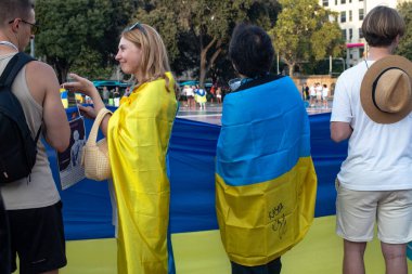 İspanya 'daki Ukrayna' yı desteklemek için Plaza Catalunya 24.08.2024 'te toplanın. 