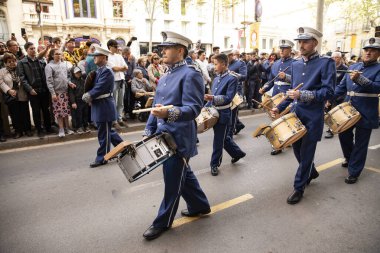İspanya 'da Semena Santa' nın Nasıralılarıyla dini geçit töreni, Barcelona 04.18.2025