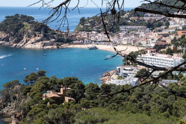 Vila Vella ve Tossa de Mar Körfezi manzarası 12.05.2024 İspanya