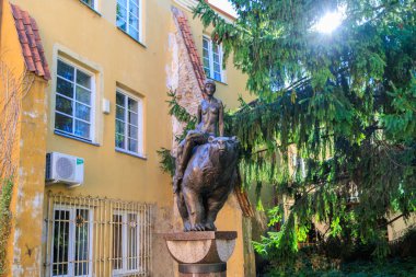 Vilnius. Medeyna, or Medeyne (often mixed with Zhvoruna) is the goddess of forests, trees and animals, one of the main deities of Lithuanian mythology.