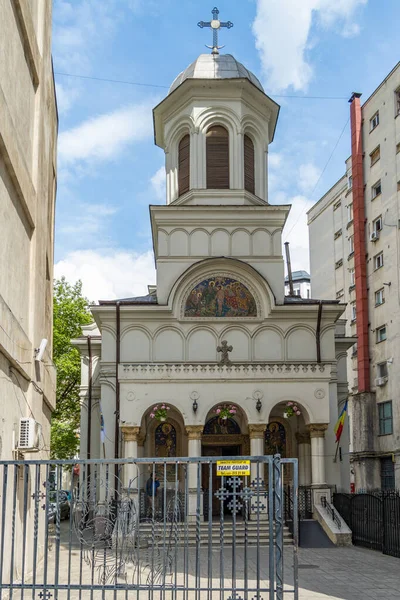 聖ヨハネ新教会は 古い毛皮と染料のギルドの指導者によって建てられ 1818年に復元されました — ストック写真