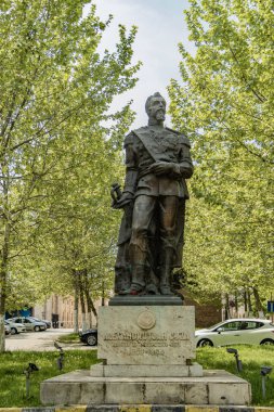 - En büyüğü. Roma 'ya. Bükreş 'teki Metropolitan Hill Dealul Mitropoliei' deki Alexandru Ioan Cuza anıtı. Romanya