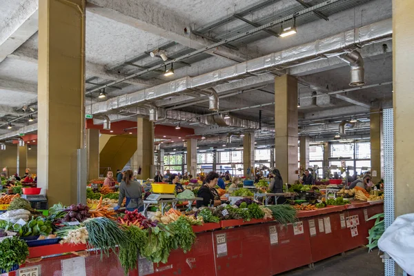 Boecharest Roemenië Obor Marketin Stad Boekarest Met Groenten Fruit — Stockfoto