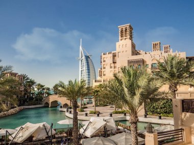 Dubai, BAE. Dünyanın ilk yedi yıldızlı lüks oteli Burj Al Arab, Dubai, Birleşik Arap Emirlikleri.