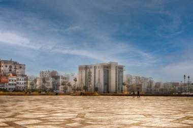 Casablanca, Fas - Hassan II Camii Vakfı 'nın idari binasının manzarası. Dernek, caminin bakımı, bakımı ve asaleti ile ilgilenmeli..