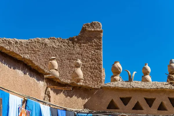 Ksar Ait Ben Haddou, eski Berber kerpiç köyü ya da kasbah. Ouarzazate, Draa-Tafilalet, Fas, Kuzey Afrika
