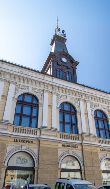 LJUBLJANA, SLOVENİA. Bu, şehrin tarihi merkezindeki Kukla Tiyatrosu 'nun binasıdır..