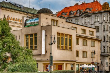 Prag İspanyol Sinagogu, Çek Cumhuriyeti. PRAG, ÇEK CUMHURİYETİ. Prag 'daki İspanyol Sinagogu. Prag Yahudi Müzesi 'nin sahibi olduğu bir Fas Diriliş Sinagogu..