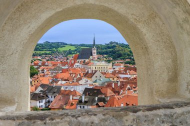 Çek Cumhuriyeti. Cesky Krumlov 'un Panoraması. Şehir UNESCO 'nun Dünya Mirası Bölgesi.