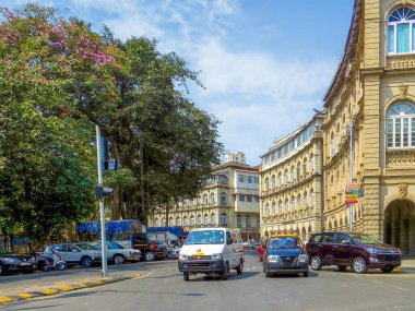 Mumbai mi? Hindistan. Hindistan Devlet Bankası Horniman Circle 'daki Binası. Elf taşı Circle VN yolu. Mumbai Maharashtra Hindistan' da Kala Ghoda Kalesi..