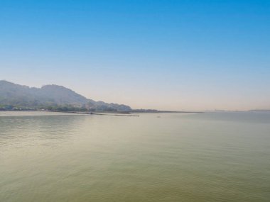 Elephanta Adası limanında Mumbai - Maharashtra, Hindistan peyzaj