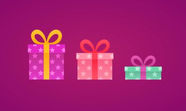 Yıldızlı hediyeler için Noel kutuları. Mor, pembe ve deniz mavisi bir hediye.. 
