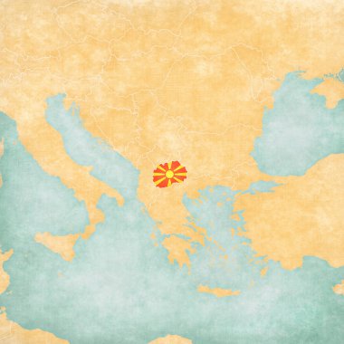 Kuzey Makedonya, Balkan haritasında suluboya resimli eski bir kağıt gibi yumuşak grunge ve vintage tarzıyla bayrak rengine büründü. 