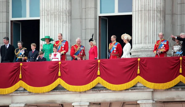 London Inggris Juni 2023 Raja Charles Ratu Camilla Dan Keluarga — Stok Foto