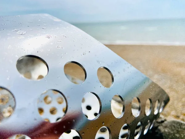 Coin Beach Sand Scoop Metal Detector Coil Sand Background Παραλία — Φωτογραφία Αρχείου