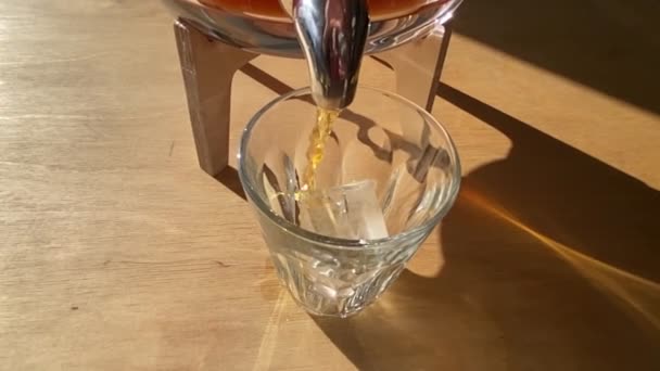 Kombucha Slow Motion Pour Tap Drink Dispenser Fermented Tea Kombucha — Stock Video