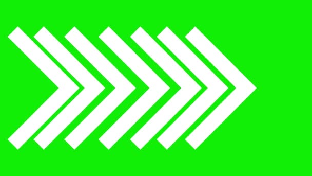 三角形の矢印のアニメーション白のシンボル 平らな縞模様のアイコンは右を指しています ループビデオだ 緑の背景に独立したベクトル図 — ストック動画