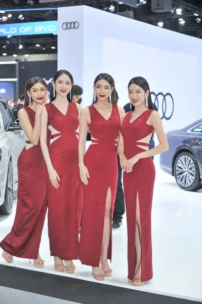 2022年11月30日在泰国曼谷举行的2022年第39届汽车博览会上 曼谷11月30日的漂亮的现代博览会 — 图库照片