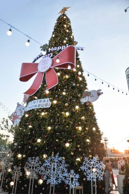 Chonburi Tayland ve 18 Aralık Toremberue 2. Tayland pazarı 18 Aralık 2022 'de turistle merkez plaza chonburi' de.