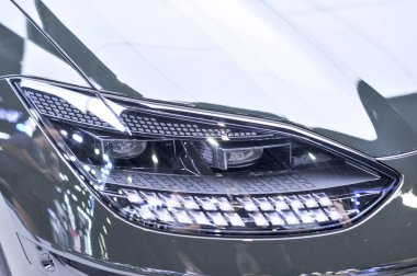 Lider araba ışığı otomobili yakın çekim