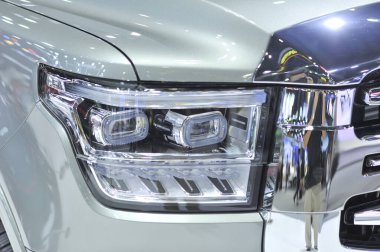 Lider araba ışığı otomobili yakın çekim