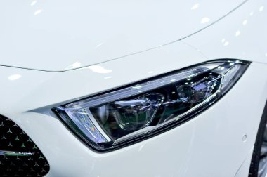 Lider araba ışığı otomobili yakın çekim