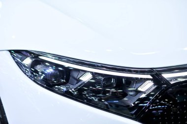 Lider araba ışığı otomobili yakın çekim
