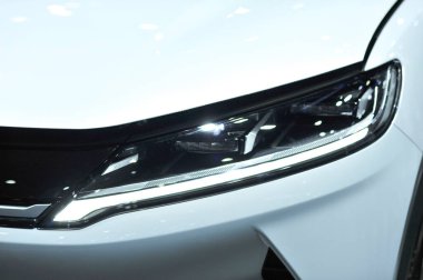 Lider araba ışığı otomobili yakın çekim