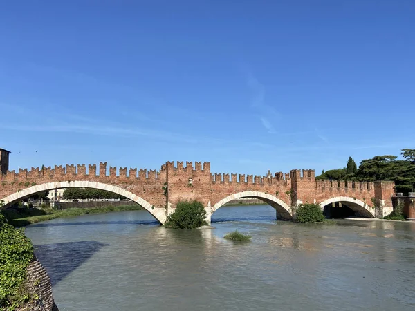 Puente Ponte Scaligero Verona Italia — Foto de Stock