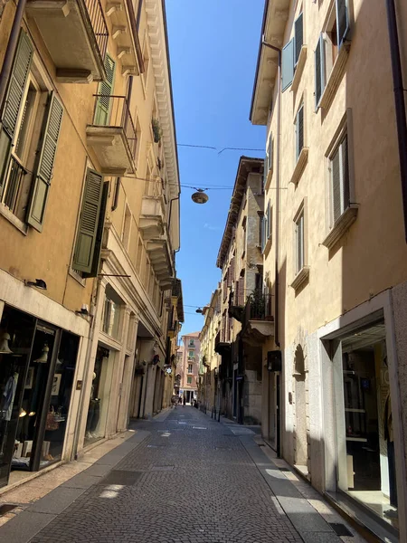 Rua Estreita Cidade Velha Verona — Fotografia de Stock