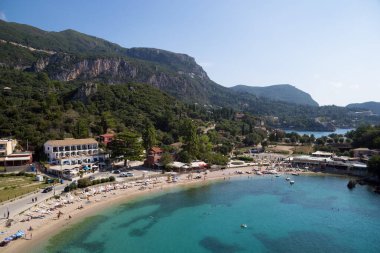 19 Ağustos 2020 - Korfu, Yunanistan - Palaiokastritsa körfezi Yunanistan 'ın Korfu kentinden göz kamaştırıcı manzara