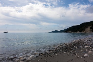 Yunanistan 'ın Korfu kentinin kuzeybatısındaki Othonoi adasındaki güzel deniz manzarası