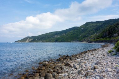 Yunanistan 'ın Korfu kentinin kuzeybatısındaki Othonoi adasındaki güzel deniz manzarası