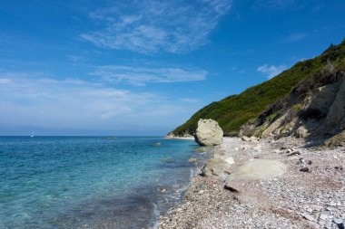 Yunanistan 'ın Korfu kentinin kuzeybatısındaki Othonoi adasındaki güzel deniz manzarası