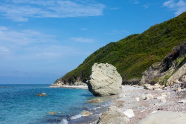 Yunanistan 'ın Korfu kentinin kuzeybatısındaki Othonoi adasındaki güzel deniz manzarası