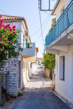 Yunanistan 'ın Kalamos adasındaki köyde mimari ve eski binalar