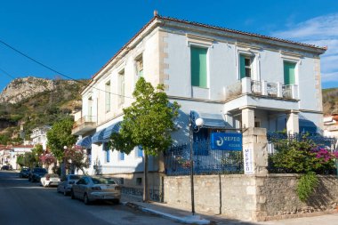 28 Haziran 2024 - Limni, Yunanistan - Yunanistan 'ın Kuzey Evia kentindeki güzel sahil köyü Limni' de