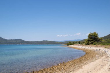 Yunanistan 'ın Kuzey Evia kentinde Kavos ve Agios Giorgios köyleri yakınlarındaki inanılmaz deniz manzarası