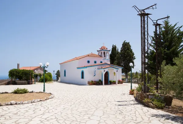 26 Haziran 2024 - Kuzey Evia, Yunanistan - Yunanistan 'ın Kuzey Evia kentindeki Pappades köyündeki Theotokos Dormition Kilisesi