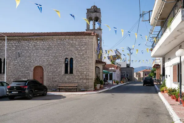 27 Haziran 2024 - Kuzey Evia, Yunanistan - Strofilia köyündeki Kutsal Üçleme Kilisesi, Kuzey Evia, Yunanistan