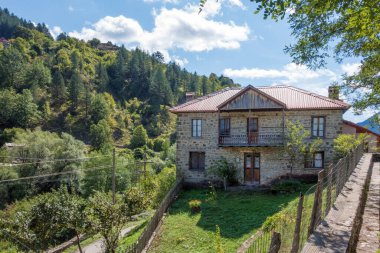 Yunanistan 'ın Ioannina kentindeki Vovousa köyünde mimarlık