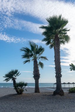 Endülüs, İspanya 'nın Granada eyaletindeki Almuecar şehrindeki Costa Tropikal plajı. Avrupa. 29 Eylül 2022