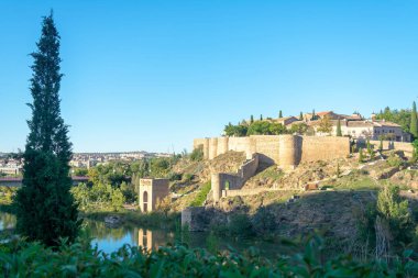 Toledo, üç kültürün şehri: Hristiyan, Müslüman ve Yahudi. İspanya. Avrupa.