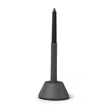 Varlık tasarımınız için beyaz arkaplanda izole edilmiş modern bir stilus kalem.